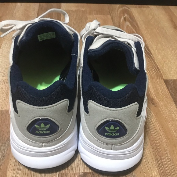 Adidas Yung 96 - Picture 3 of 6